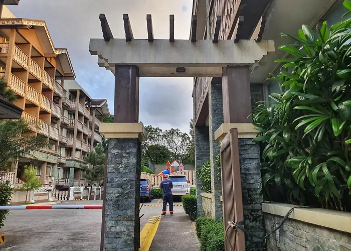 Sweetsuites At Pine Crest #t3-1212 Manila